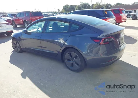 2023 Tesla Model 3 Rear-Wheel Drive z USA, uszkodzony, nr VIN 5YJ3E1EA1PF697471